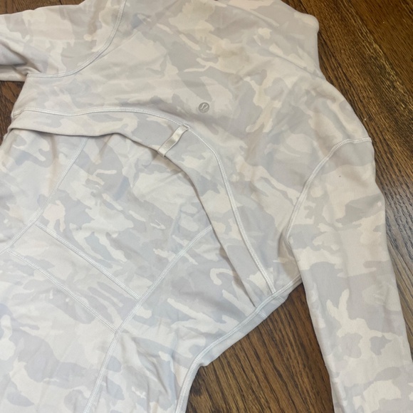 Lululemon Define Jacket sz8— Incognito Camo Jacquard Alpine White Starlight - Picture 2 of 2